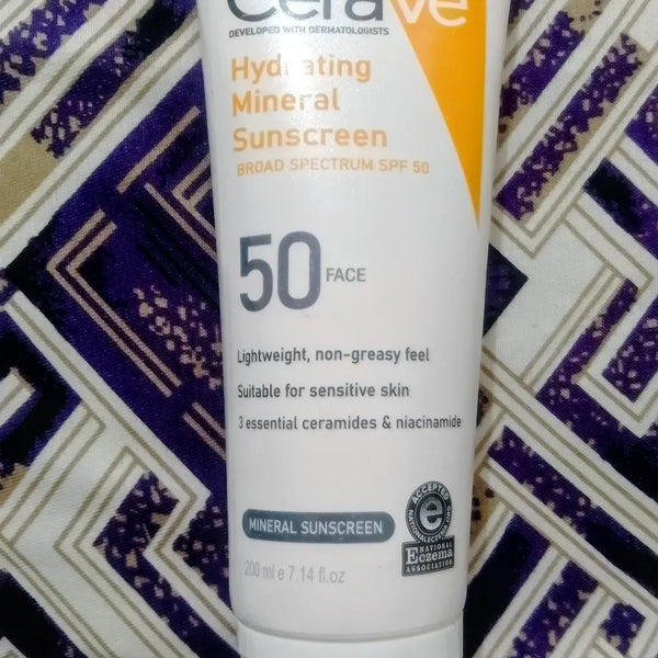 CeraVe UV Protectant Sunblock 200ml Non-Greasy SPF 50